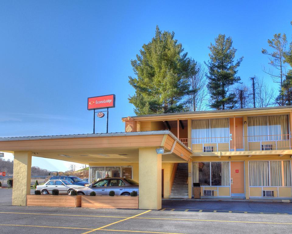 Econo Lodge Wytheville I-77 & I-81 Buitenkant foto